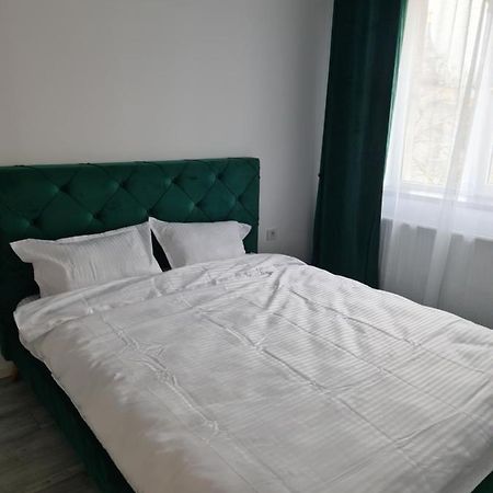 Apartament In Centru Oradea Εξωτερικό φωτογραφία